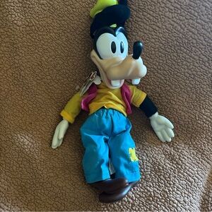 Vintage Disney Parks 16” Disney Goofy Vinyl Head Hands Feet Plush With Tags